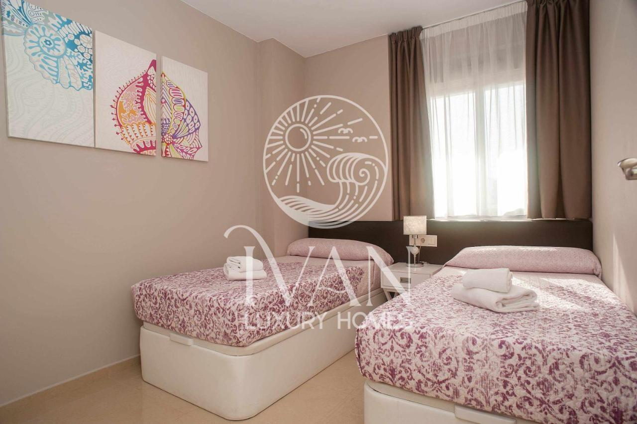 Casa Yarina Ivan Luxury Homes 1ªpta Sur 1ªlinea Oropesa del Mar Luaran gambar